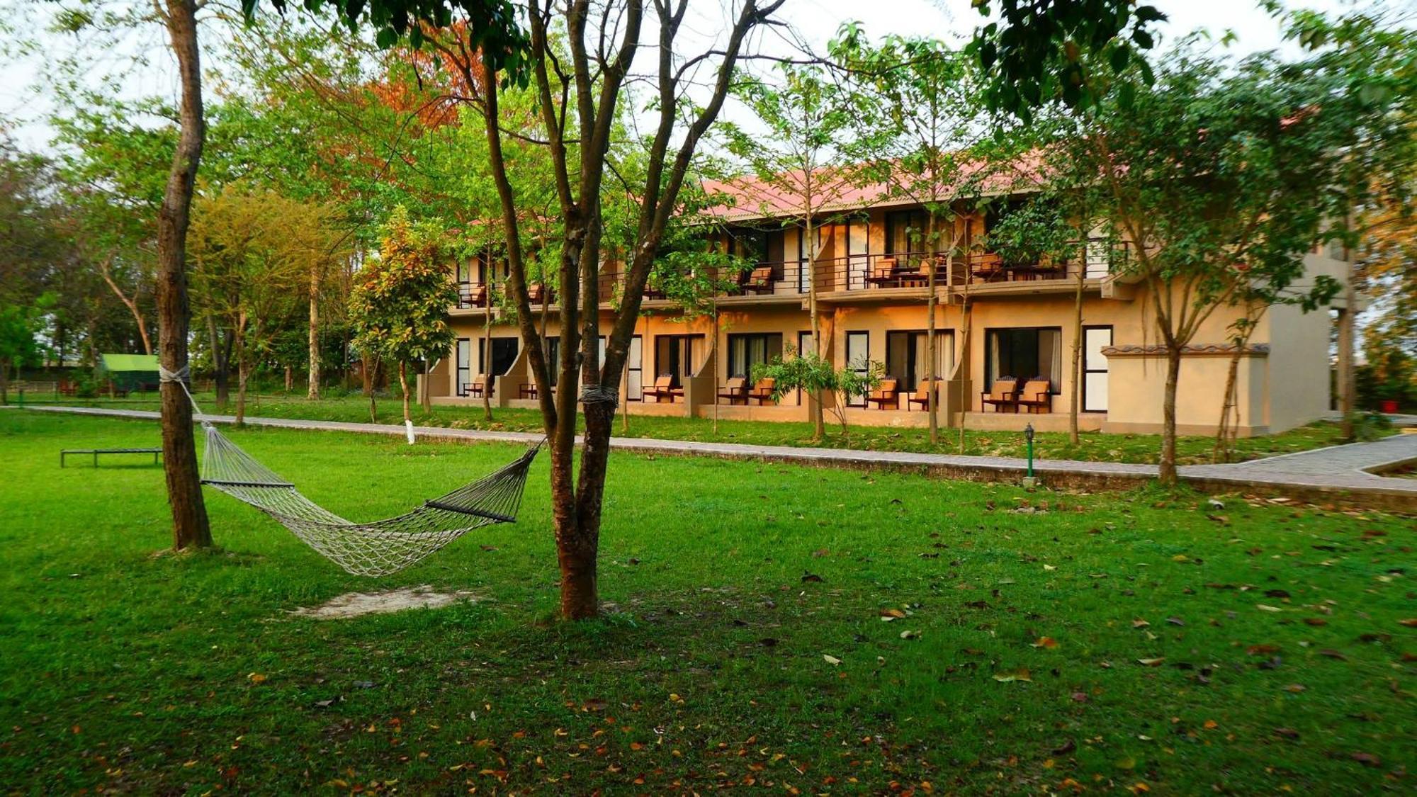 Lumbini Buddha Garden Resort Екстер'єр фото