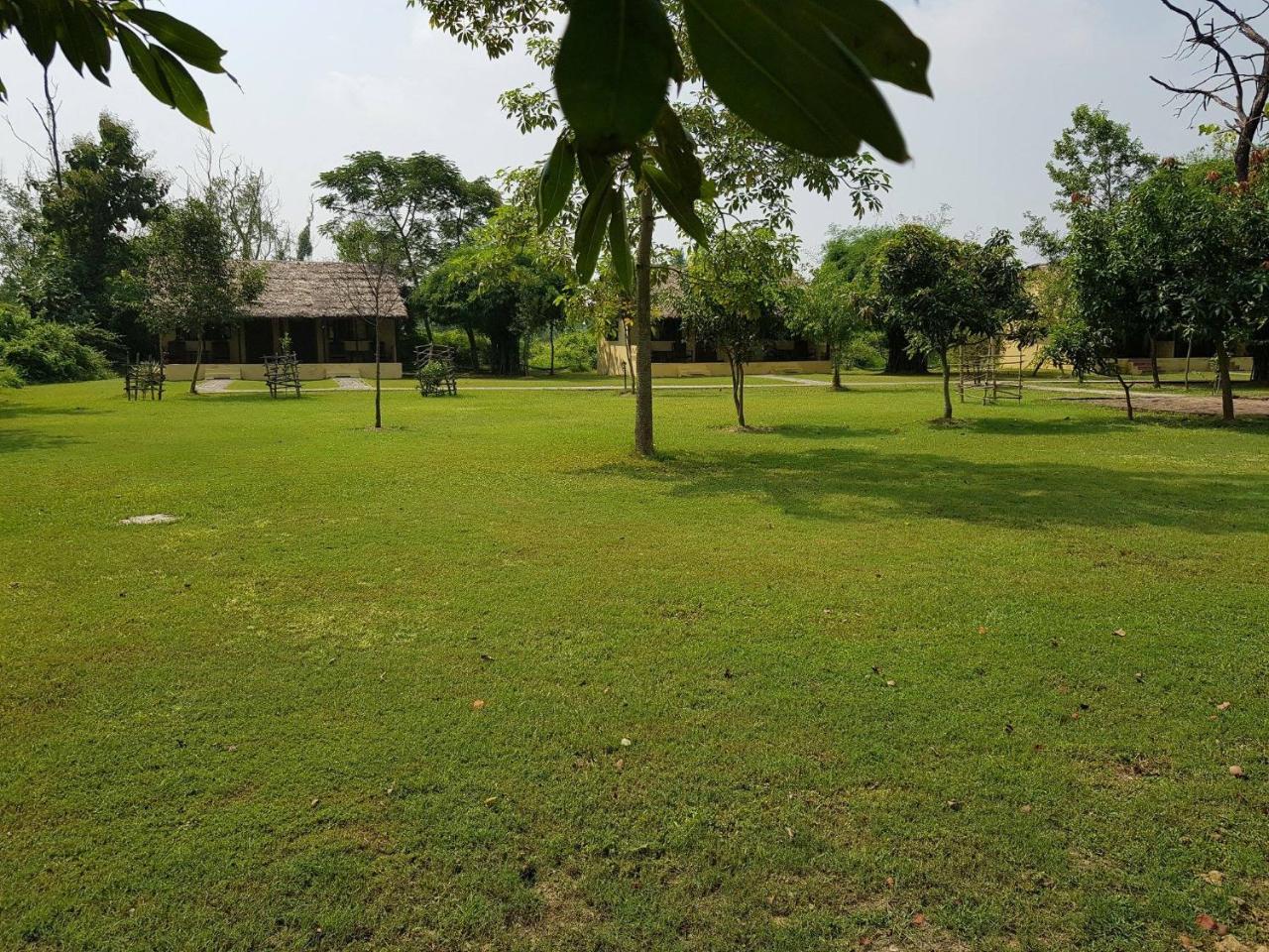 Lumbini Buddha Garden Resort Екстер'єр фото